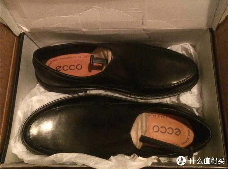 黑五促销只买了鞋：UGG Australia Meena 女款驾车鞋 + ecco 爱步 Windsor 温莎系列 Tie Oxford 男款正装皮鞋