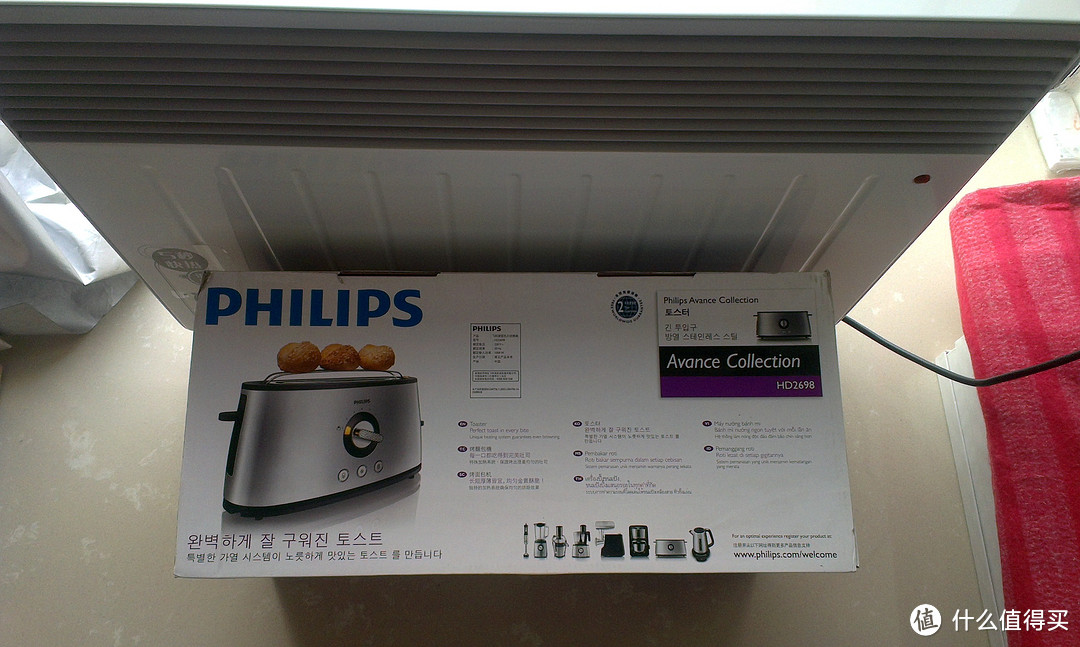 长短薄厚皆宜，均匀黄金酥脆——Philips 飞利浦 HD2698/09 多士炉