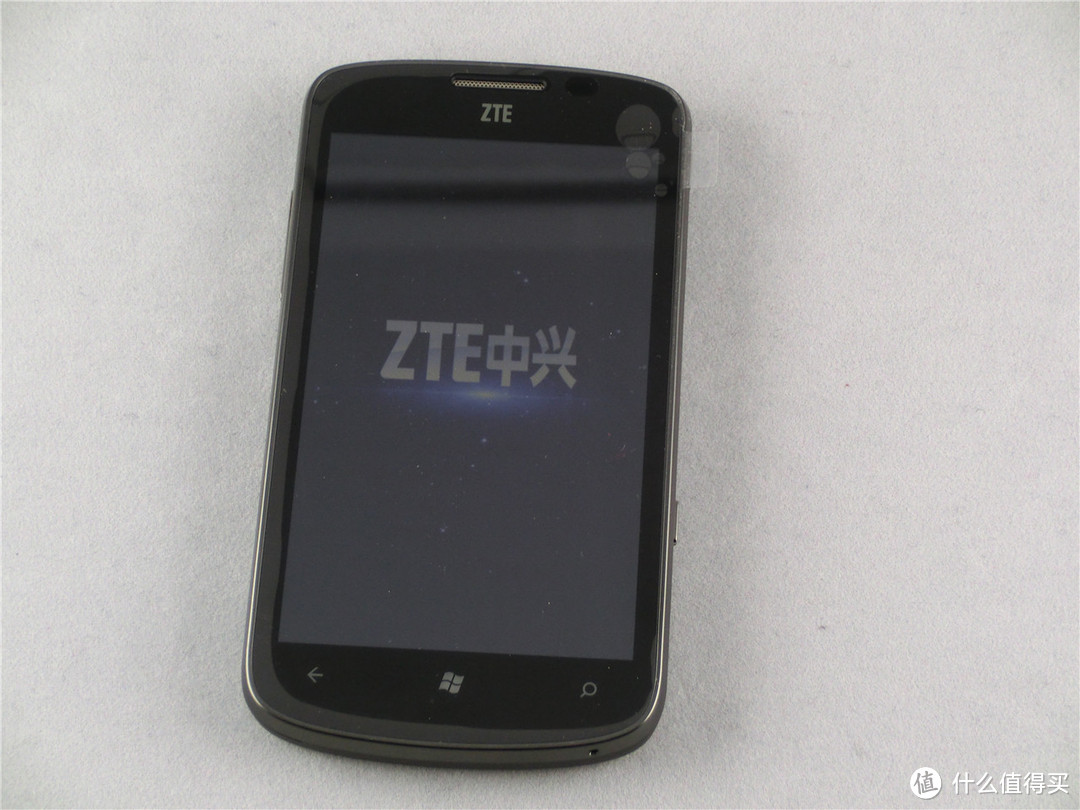 最廉价WP7手机? ZTE 中兴 V965W 3G手机 联通定制版