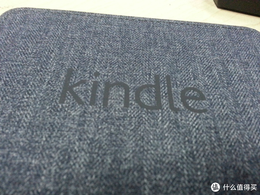 送给老爹的Kindle PaperWhite 国行二代 + 原装保护套