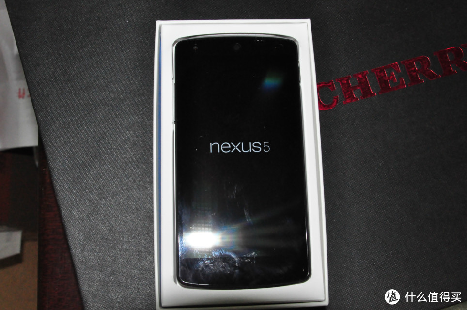 谷歌脑残粉的 Nexus 5 智能手机 开箱