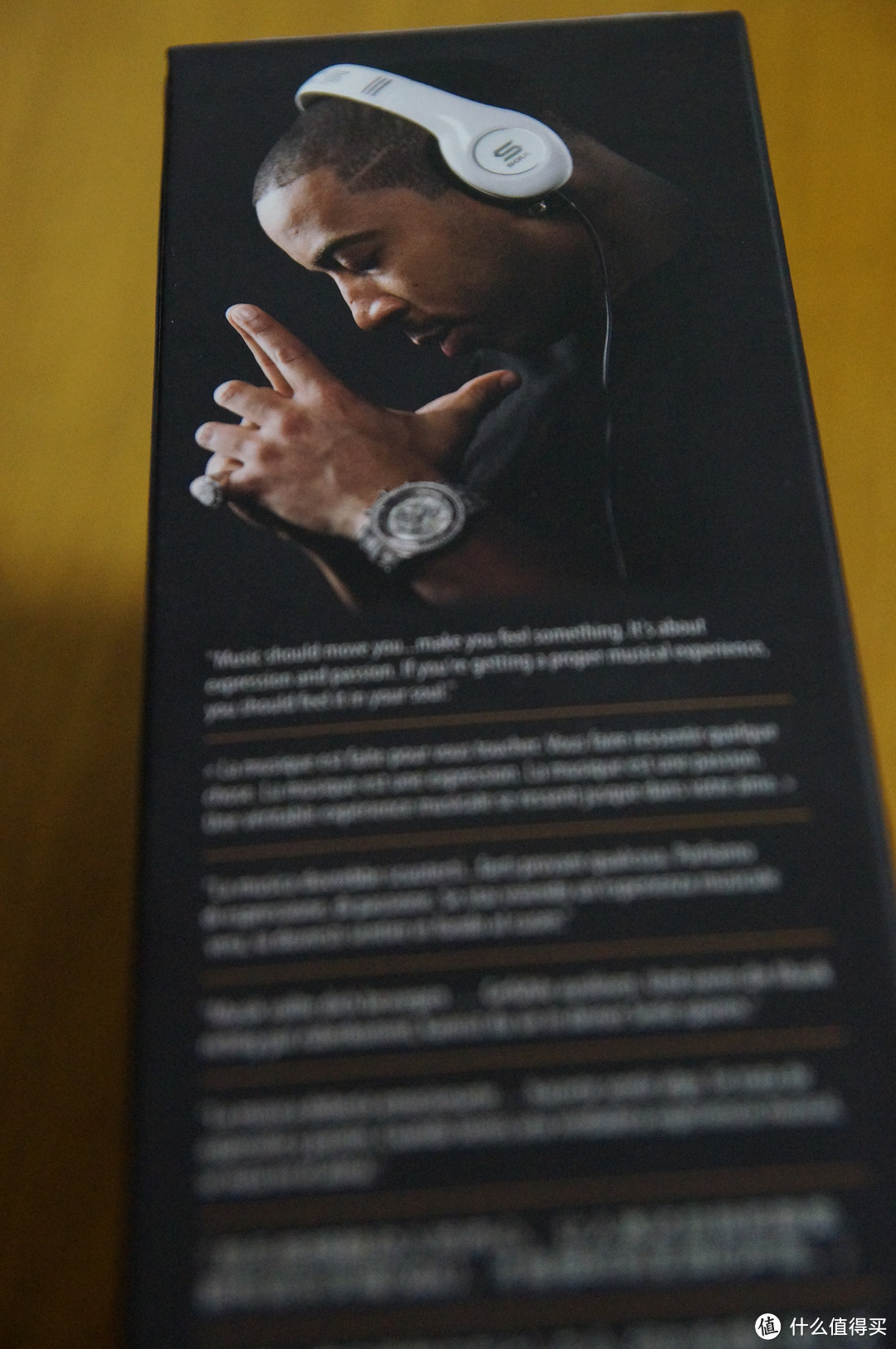 AV House的 SOUL by Ludacris SL100 头戴式耳机& SL49 入耳式耳机