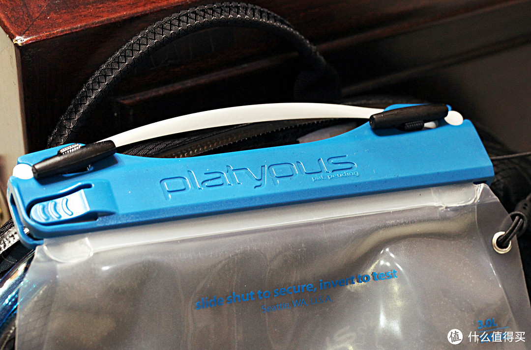 超值的 Platypus 鸭嘴兽 Origin 22 Hydration 户外背包 22L（含Big Zip SL大开口水袋）