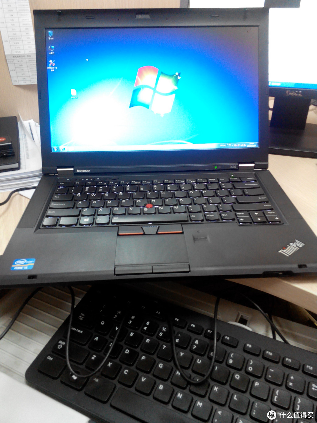 黑粉的 ThinkPad T430 笔记本电脑