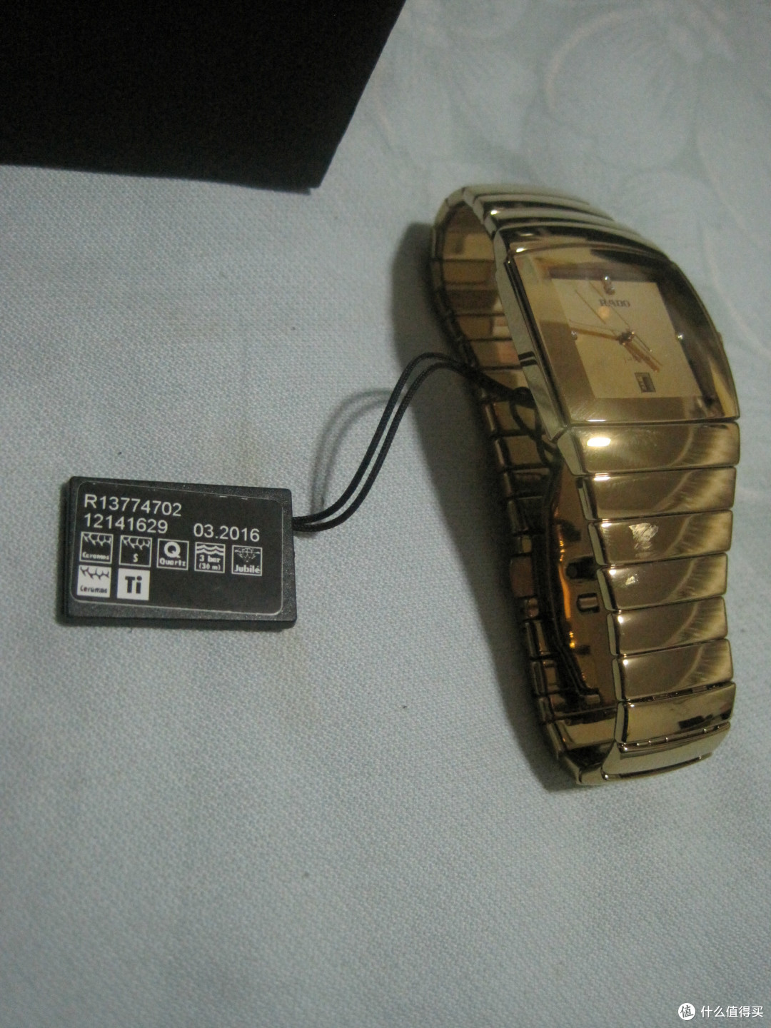 拿出来，型号是R13774702
