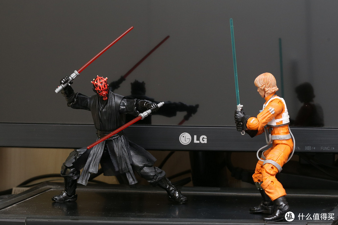 海淘 Hasbro 孩之宝 星球大战 6寸 可动模型：Luke Skywalker 卢克·天行者 V.S  Darth Maul 达斯·摩尔 