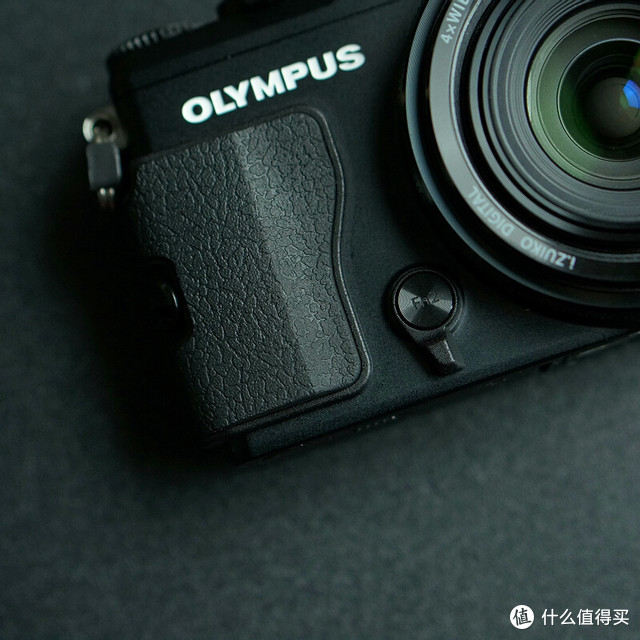 老友新机——OLYMPUS 奥林巴斯 XZ-2 开箱与 FlashAir配置