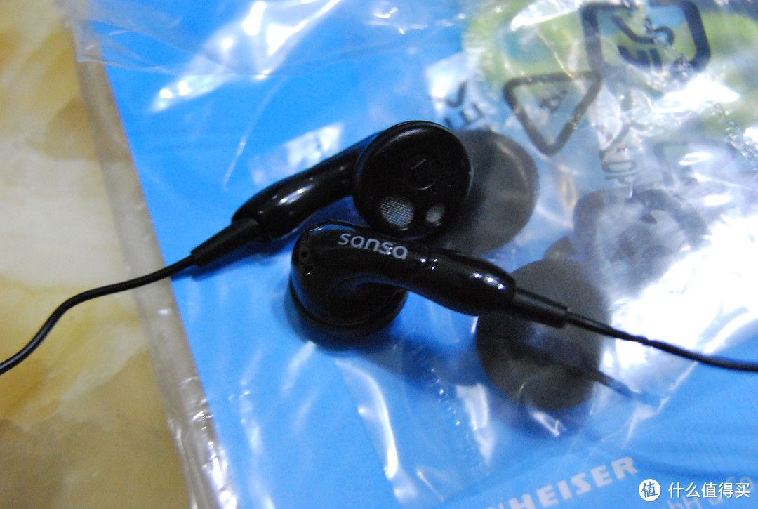 Sennheiser 森海塞尔CX880、OMX680 入耳式耳机 +JBL TEMPO J02B IN-EAR 入耳式耳机
