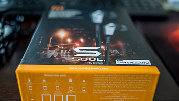 Soul by Ludacris Fly SLF02CB 入耳式耳机 和 Sennheiser 森海塞尔 CX275S 入耳式耳机