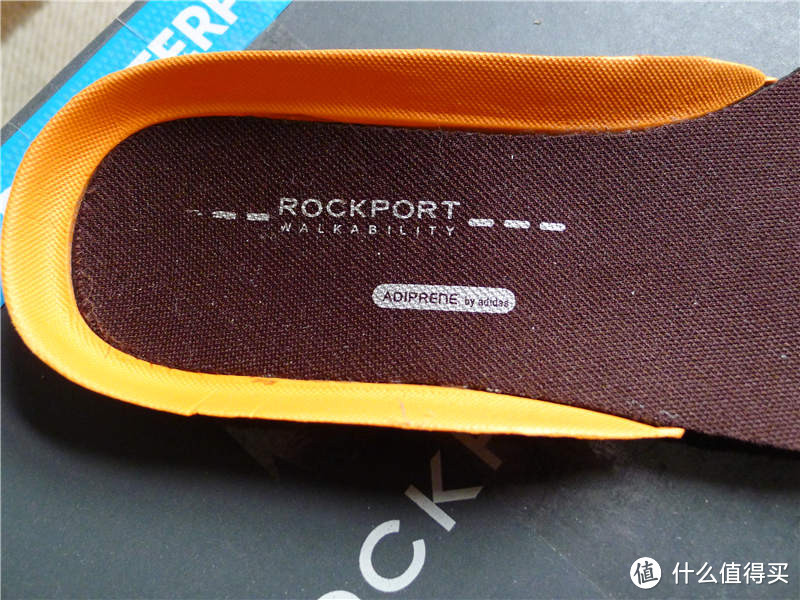 走成熟男人的路线——Rockport 乐步 Rugged Bucks Mudguard 男款防水靴