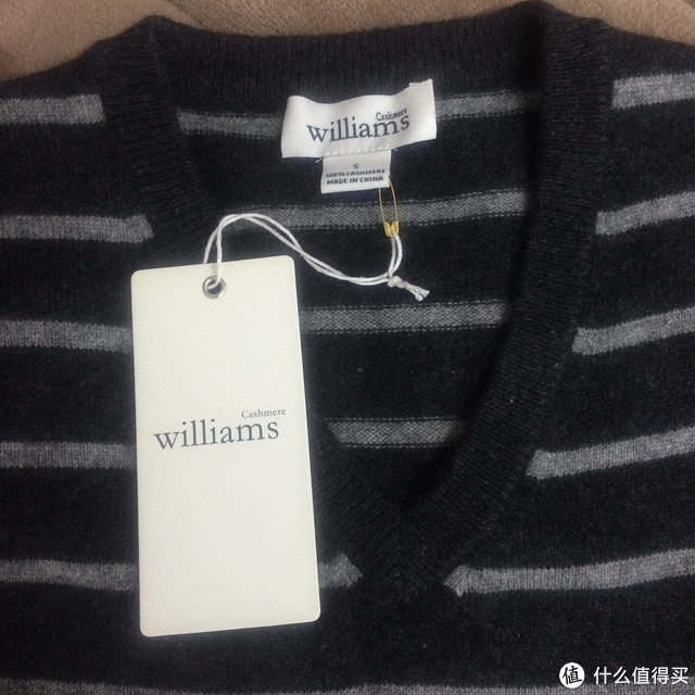 冬季恋歌——Williams 威廉姆斯 100%Cashmere 男士V领羊绒毛衣