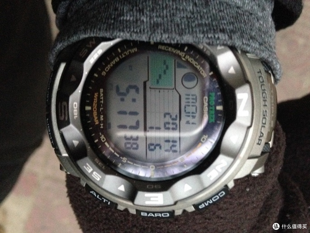 Casio 卡西欧 PRW2500T-7CR 登山系列 男款太阳能电波表,附截表链教程