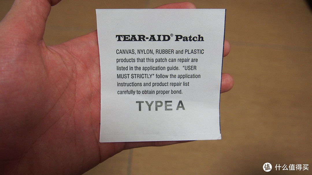 羽绒服专用创可贴：贴爱得 TEAR-AID 透明修补胶