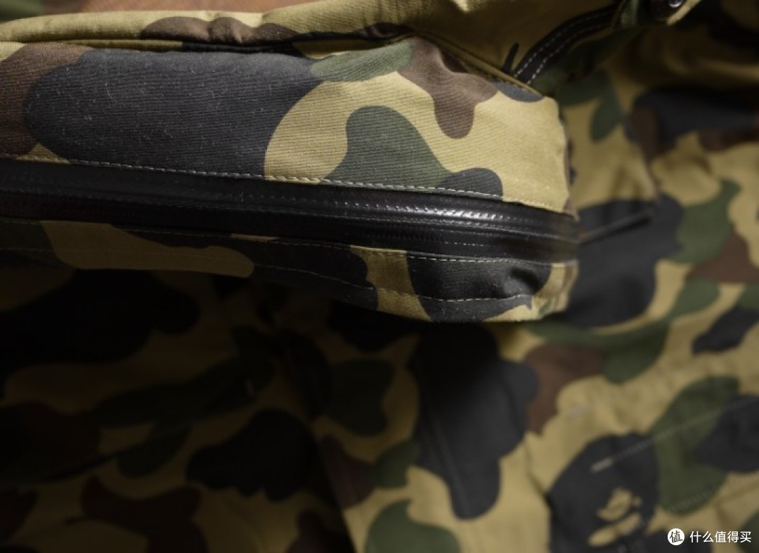 排骨男的选择：潮牌 BAPE M65 GORE-TEX 冲锋衣