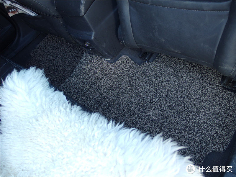 卡卡买 双层丝圈汽车脚垫（22mm加厚型）与大包围简评