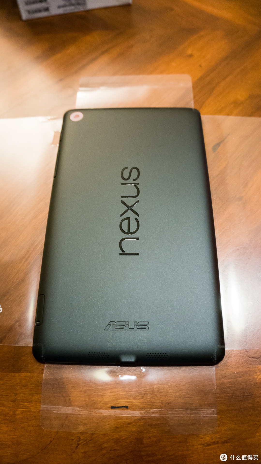 女王送的新年礼物：Google 谷歌 NEXUS 7 LTE，女王出镜