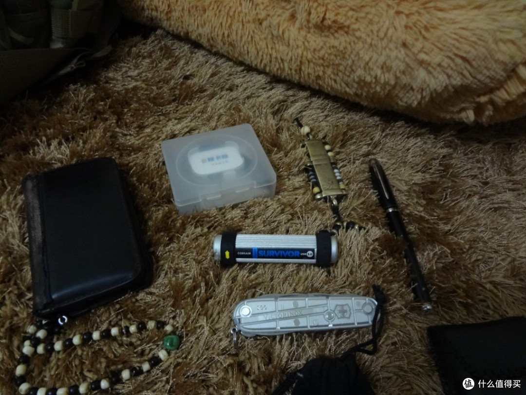 伪自由的心——MaxGear 苏马 0439IC 战地记者 意大利迷彩 单反摄影包,顺便翻包