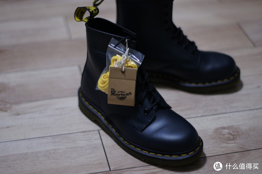 【真人秀】Dr. Martens 1460 男款马丁靴