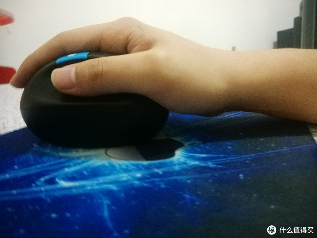 微软小馒头——Microsoft 微软 Sculpt Ergonomic 人体工学无线鼠标