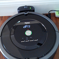 这才叫尖端！irobot 最新旗舰 iRobot Roomba 880 扫地机器人