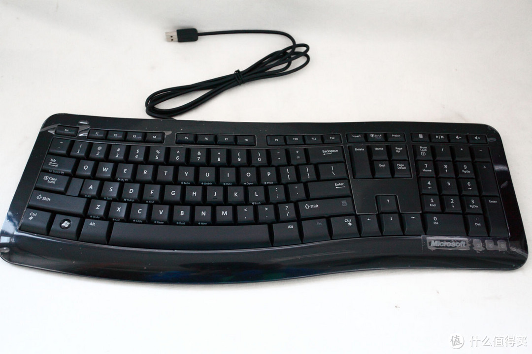 Microsoft 微软 多媒体舒适曲线键盘 3000 + 蓝牙便携键盘 5000