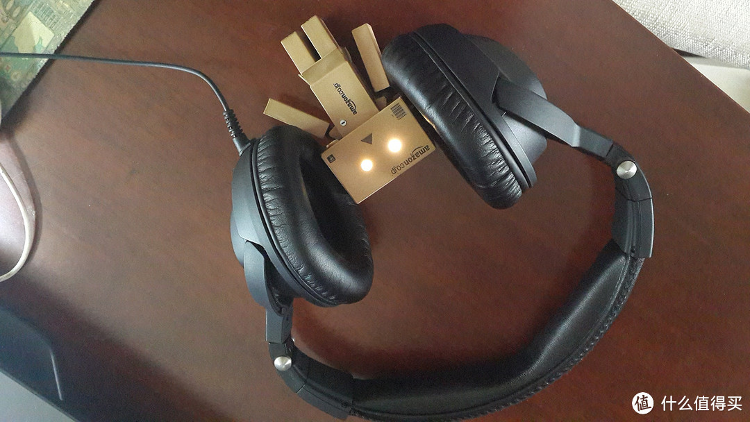 Sennheiser 森海塞尔 PX360 可折叠封闭包耳式头戴耳机（阿楞客串）