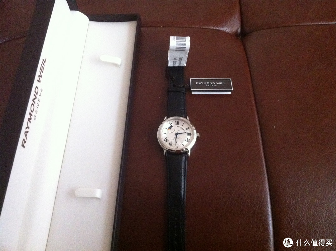 Raymond Weil 蕾蒙威 Maestro 2839-STC-00659 男款腕表