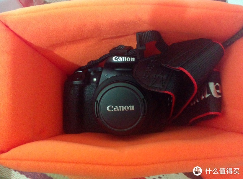 我的摄影装备：Canon 佳能 700D 机身 + 饼干头 + 肯高 UV滤镜 +创见32G SDHC存储卡 + 马盖先MaxGear战地摄影单反相机包