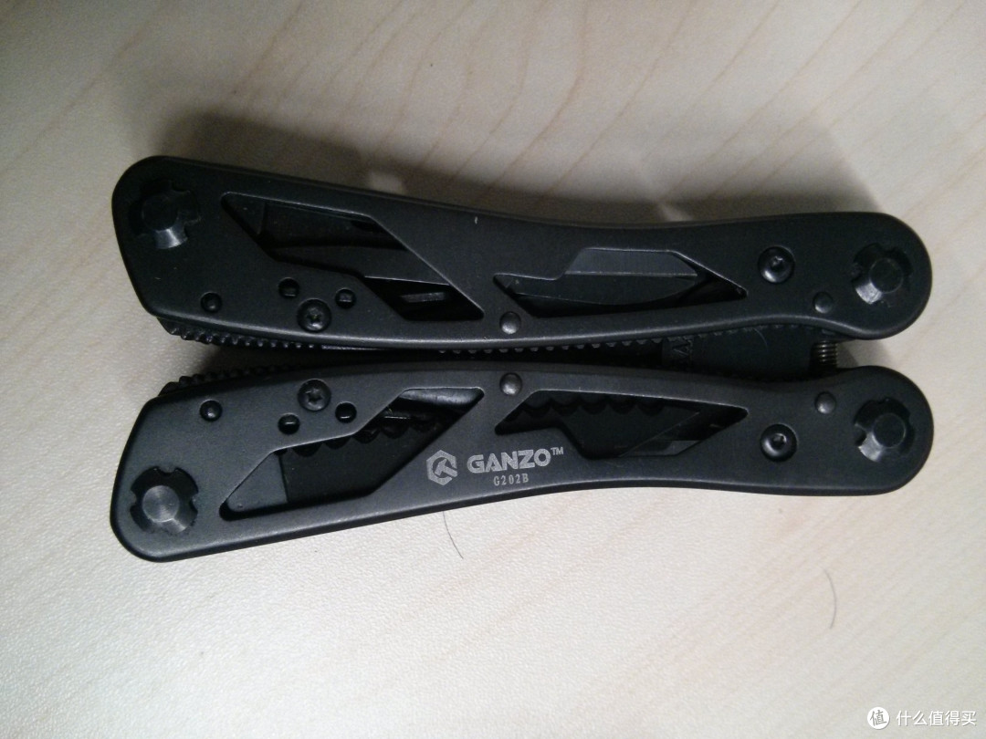 “小变形金刚”Gerber 戈博 Bear Grylls 贝尔系列 多功能迷你求生工具钳