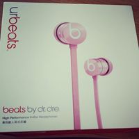 urBeats 入耳式耳机外观展示(材质|耳塞|线控)