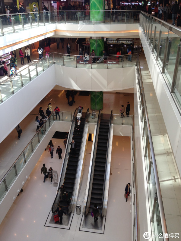 这次是棕色:香港人肉背回的 Bose 博士 QuietC