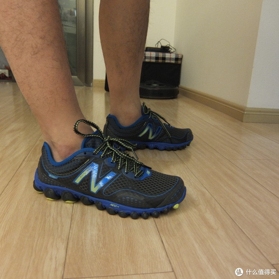 两双New Balance 新百伦 赤足跑鞋：MR20v1 和 Minimus M3090