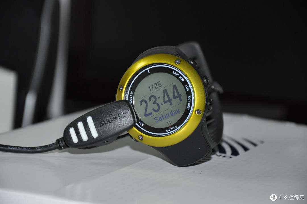 suunto颂拓ambit2sgps户外多功能运动腕表