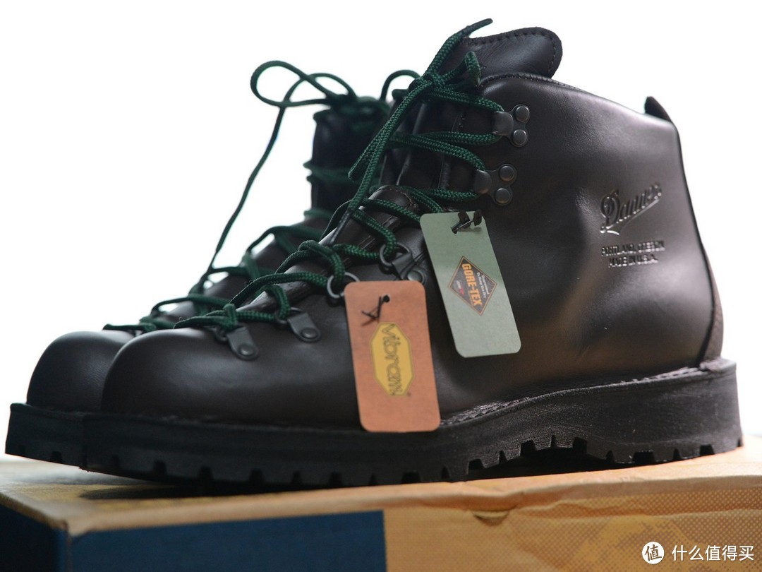 ECCO 爱步 Track 6 GTX Plain Toe Boot 男款中帮户外靴，以及它的户外鞋小伙伴儿们