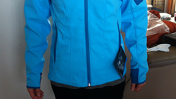 Arc'teryx 始祖鸟 Epsilon SV Hoodie 女款带帽软壳 + New balance 新百伦 210Mco 战术靴