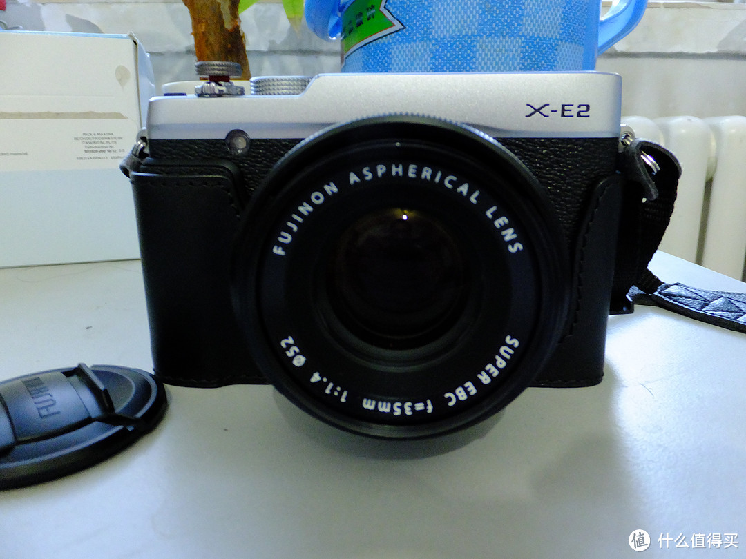 FUJIFILM 富士 X-E2 可换镜头数码相机 和18mm，23mm，35mm