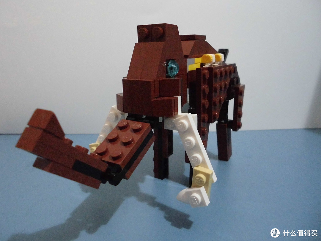 LEGO 乐高 创意百变组 百变猎鹰 31004 的另类set