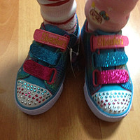 twinkle twinkle little star...晒晒宝贝闺女的Skechers Kids 斯凯奇运动童鞋 10284N、10249L