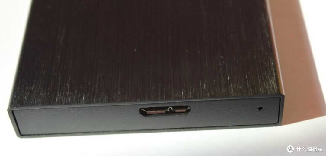 新入手的TOSHIBA 东芝 SLIM 移动硬盘 & 莱斯 Rikiki 移动硬盘