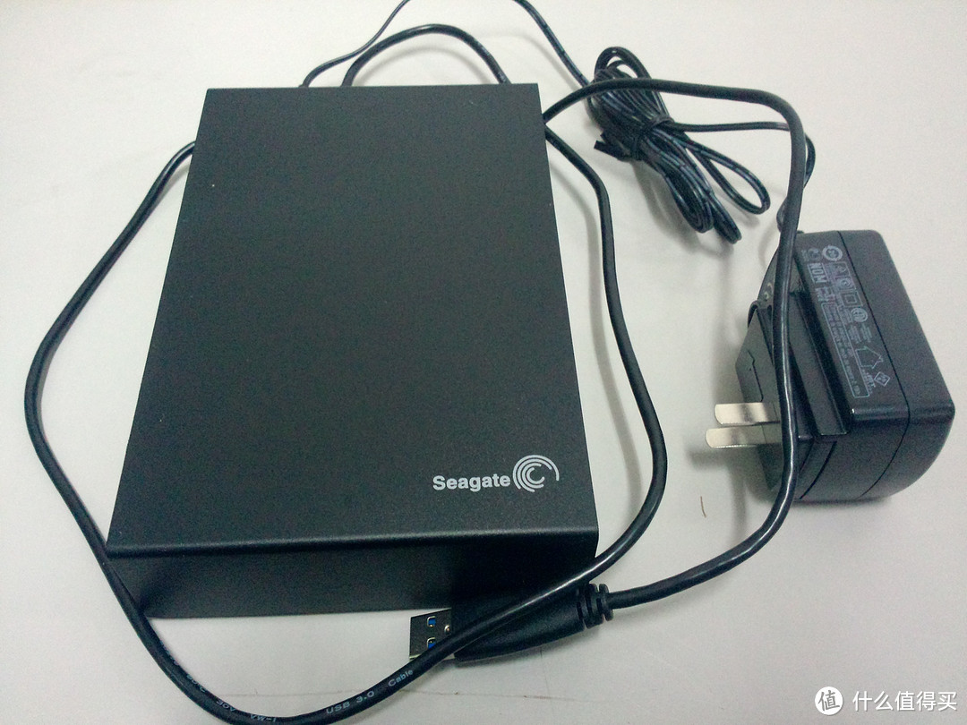 黑皮大肚腩 希捷（Seagate）新睿翼2TB 移动硬盘 开箱记