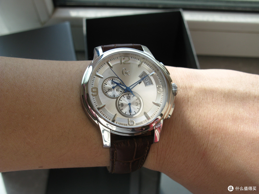 GUESS Gc Classica Chrono Timepiece X83005G1S 男款腕表
