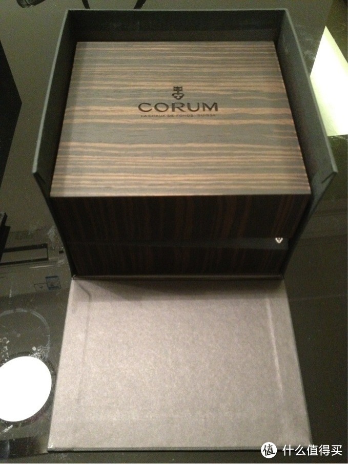 海洋的神秘美学：CORUM 昆仑 海军上将杯 挑战者48系列 男式自动机械腕表 947-951-95-0371-AN14