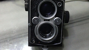 80后家中的传家宝（上）：青岛 SF-2 双镜头反光相机 + minotla 美能达 X370 胶片相机