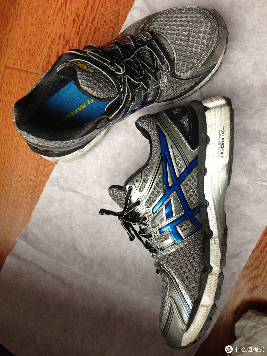  new balance 新百伦 M2040 *级款 总统慢跑鞋 + asics 亚瑟士 GEL-KAYANO 19 旗舰级 男款避震跑鞋