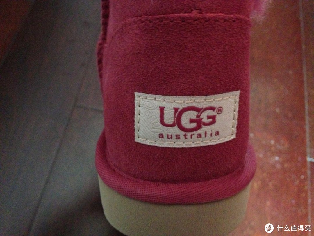 小码ugg for 萌妹纸：UGG Kids Bailey Button 青少年款雪地靴