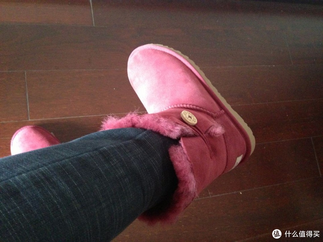 小码ugg for 萌妹纸：UGG Kids Bailey Button 青少年款雪地靴