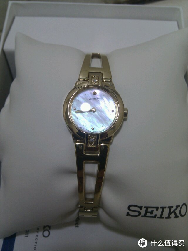 拖延症患者的SEIKO 精工 情侣表：SEIKO KINETIC WATCH 男款腕表 SKA557+DRESS WATCH 女款腕表 SUJ708