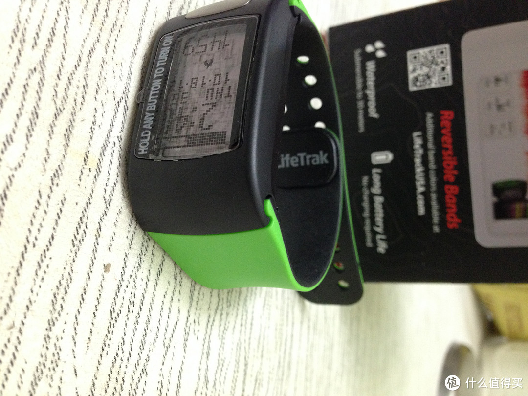 绿色控的心头爱：Lifetrak C300 智能腕表