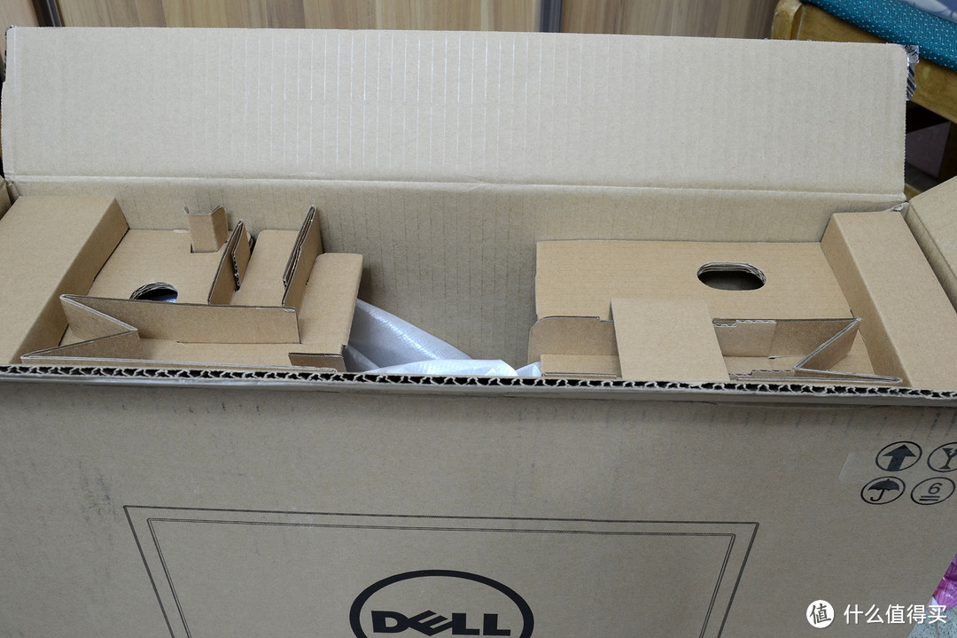 Dell 戴尔 P2314H 23英寸LED背光IPS液晶显示器