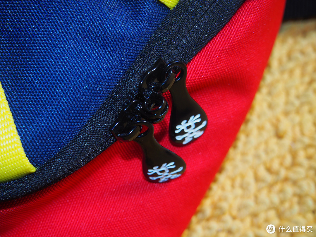 CRUMPLER 澳洲小野人 ME2001-X01G60 巨蟹系列 专业摄影包 红黄蓝配色